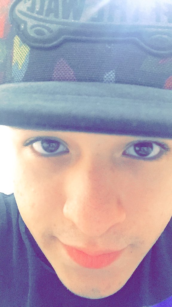 HmGerardo's tweet photo. Hola tú https://t.co/sNvP7G8LkU
