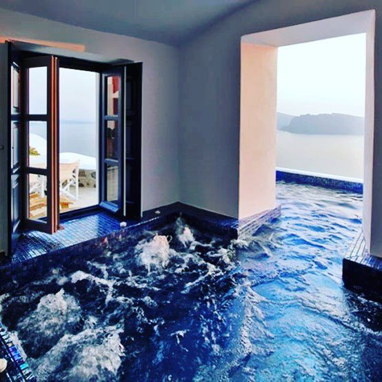 redefinedluxury's tweet image. Villa Indoor / Outdoor Pool #pool #indoorpool #villapool #villa #poolview #poolvilla