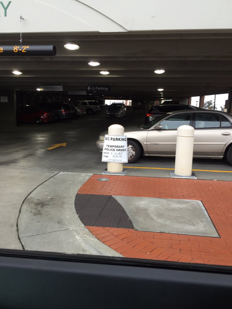 Greenville_PWD's tweet image. Parking Deck to be closed this Saturday - 10/31.  No unauthorized vehicles allowed.  Be safe this Halloween!