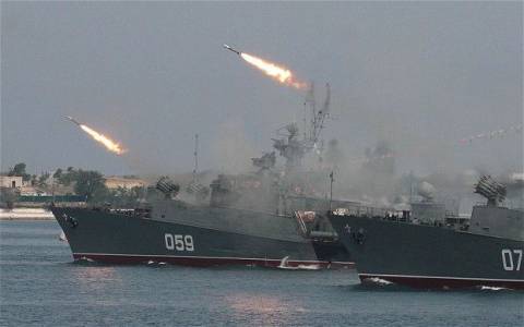 RussiaInsider's tweet photo. RI Staff: US Navy Commander: Russia's Military Operations in Syria Are Impressive, Effective https://t.co/xIJGnYuMOU https://t.co/SSFiPa2Zwv