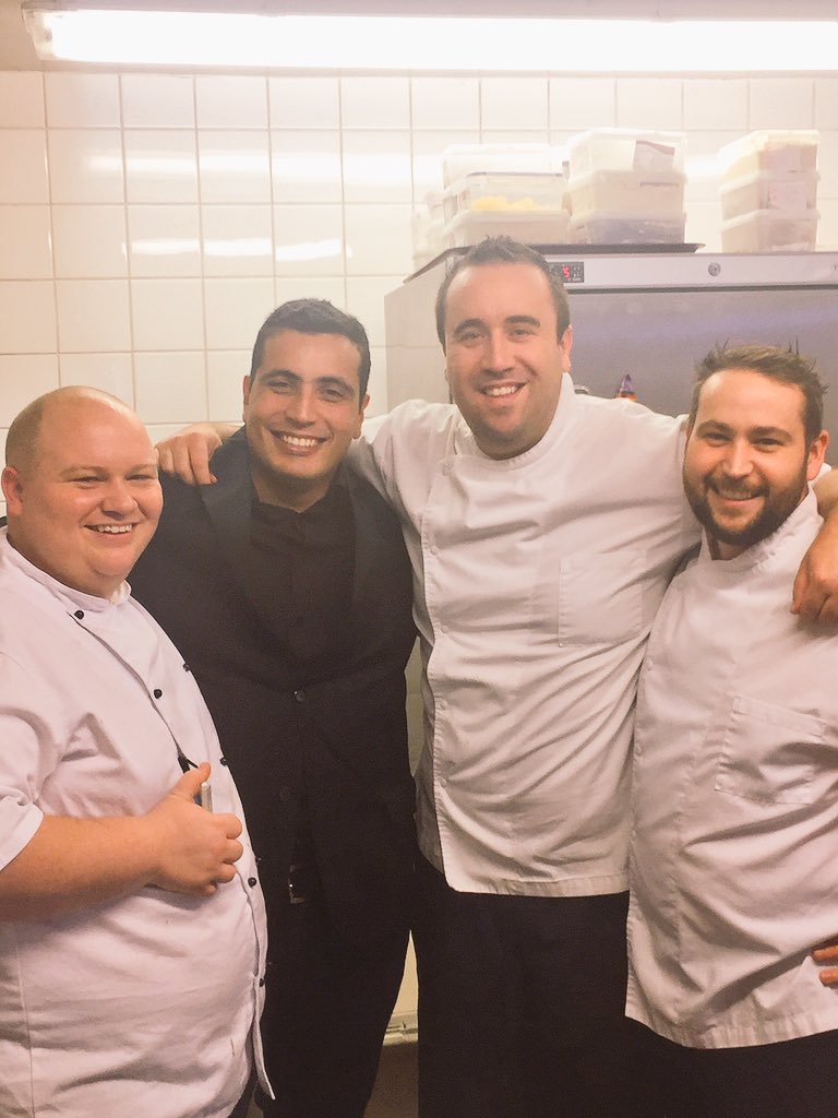 Andrew_J_Scott's tweet photo. An old friend turned up today! @chefhaigh @chef_chappell @Chef_swifty @_Jack_Smith @harryguychef @DanielNowell83 https://t.co/OZHHv5gLqH