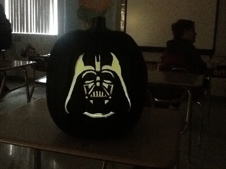 MrazBarry's tweet photo. Earth Pumpkin #cozadmakers https://t.co/8SbJHuC4FF