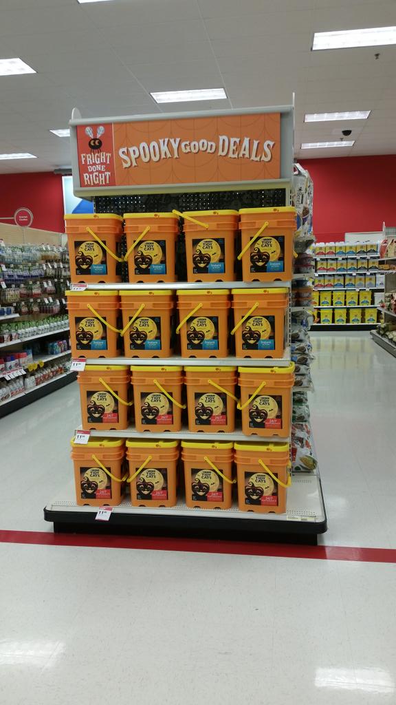 Heather90199872's tweet photo. T1204 is ready to drive some awesome sales!! #G391DrivingSales https://t.co/FopjUsH8Gu
