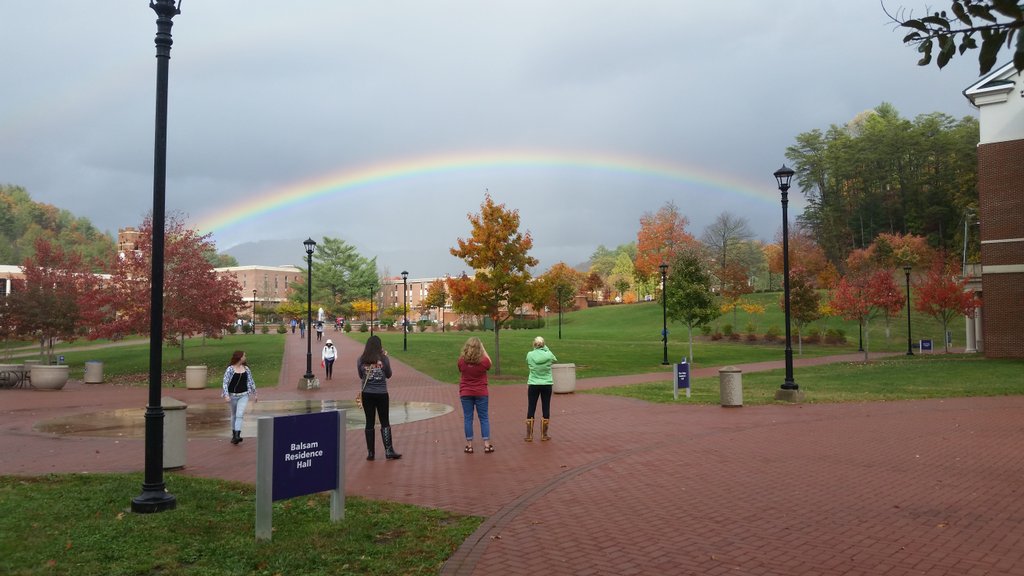 imsosaari's tweet photo. Even when it's raining and cold @WCU is still the prettiest place in NC https://t.co/BWDV8ltTGE