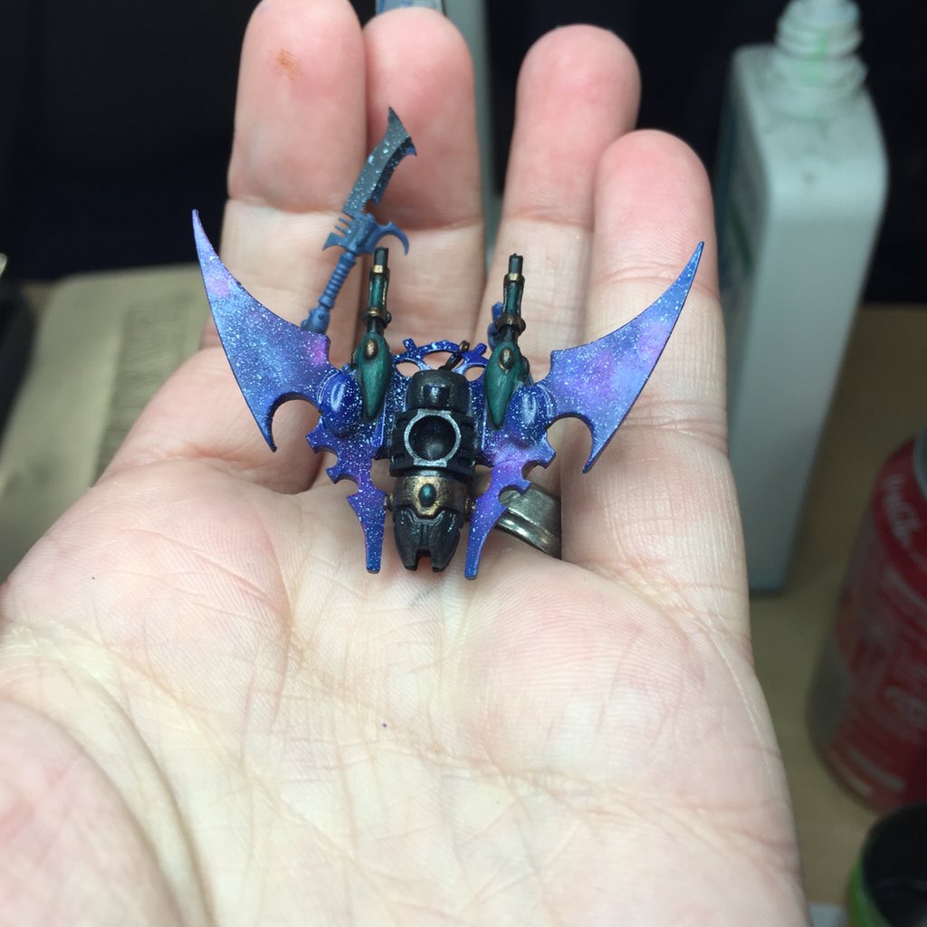 PaintySim's tweet photo. #DEldar Hellion test paint coming along. Brighten the teals & greens, paint blades, edges & makeup. #WIPWednesday https://t.co/0GT3jiurYE