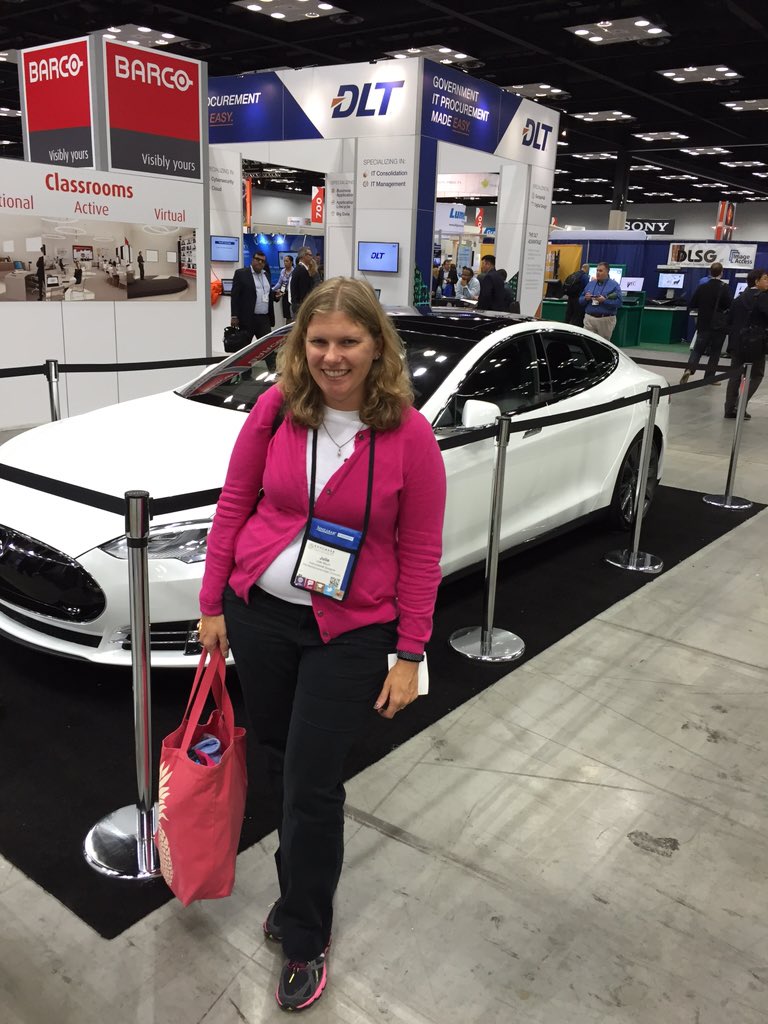 dancinjul's tweet photo. @Unit4_NA #edu15 https://t.co/V1xkA2nSNz