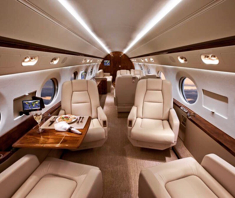StarbaseCharter's tweet photo. https://t.co/chOtJ5ZZ53 #Follow us on #Instagram for all things #starbasejet! ✈️ https://t.co/polOri8q4t