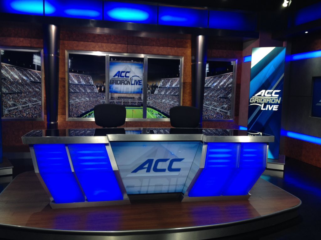 FanDuelSN_SO's tweet photo. The @ACCGridironLive set might be quiet right now. But just wait until 10p ET. Great show coming on @FOXSportsSouth. https://t.co/GGFUgY3Eat