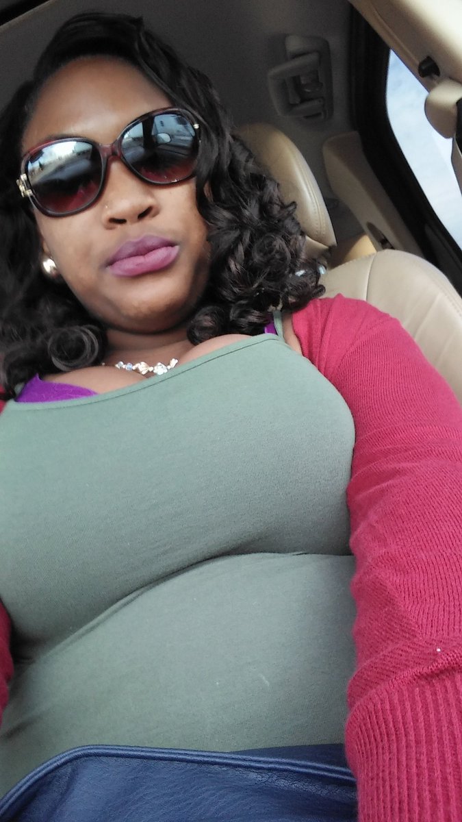 AwwManee_Tee's tweet photo. WCW😍😎 https://t.co/s7J80KdBCv