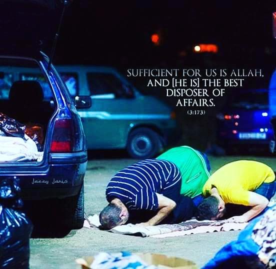 Sanashaikh005's tweet photo. #Pray wherever you may be..
Prayer differentiates Believers from Disbelievers, 
Lets Make #Salah our priority. https://t.co/JSIJkSzV3P