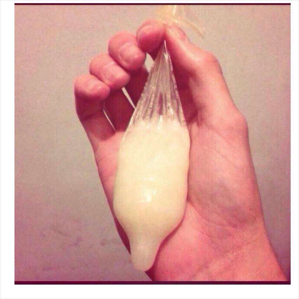 manunisima's tweet photo. Saben que no da cáncer... Tragárselos.  💅👄👅💦 

#MiércolesDeGanarSeguidores https://t.co/E0NHhLys7i