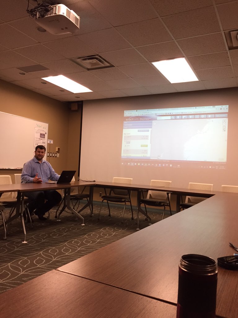 GWBuWaterloo's tweet photo. Taylor Nicholls is at UW right now telling us about @exactEarth! EV1-221 https://t.co/TYV7ELPmfJ