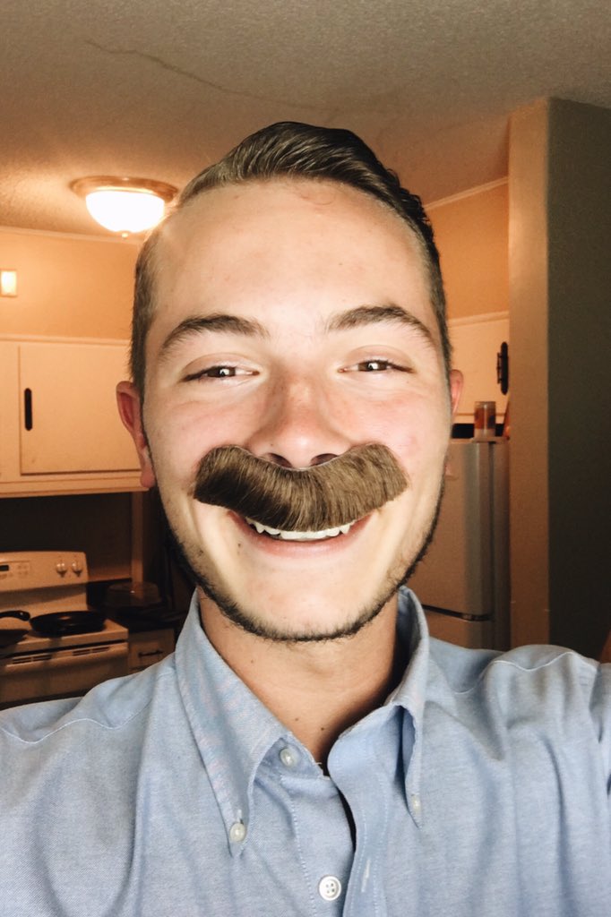 jillitswosh's tweet photo. 42 years old with a craving for a little dope to burn. #DadWeed https://t.co/aZhxkFtgxU