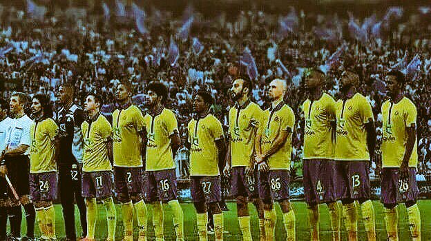mhaaamd055's tweet photo. من قلب صادق و حنون وعيون تشتاق لعيون..
 دعيت رب الكون يسعدكم فين ما تكونون 💛
💛💙 
بتوفيق لنصرنا اليوم😍 https://t.co/0SPhHSC4ir