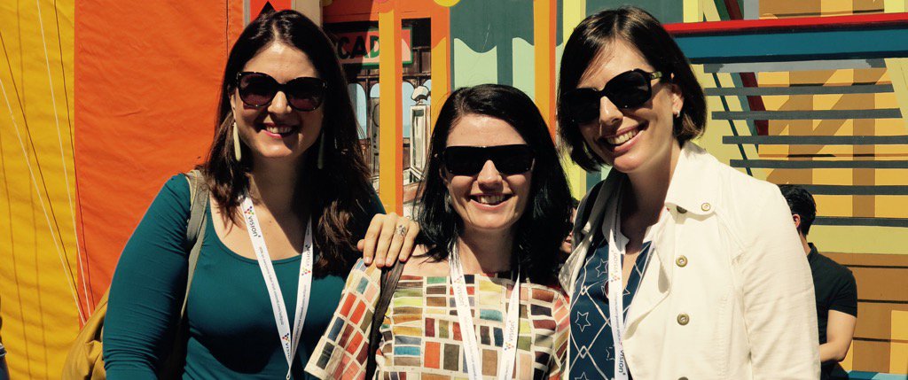 Great to catch up with these content gurus at #wd15 <a href="/snappysentences/">Sally Bagshaw</a> <a href="/robynball/">Robyn Ball</a> #LunaPark