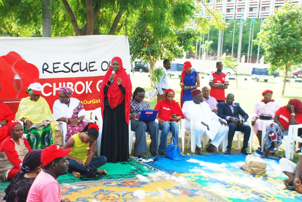 LeadershipNGA's tweet photo. BBOG Group Buries Member, Elvis Iyorngurum - https://t.co/LFzuMrKVBr https://t.co/c1FuKn237S
