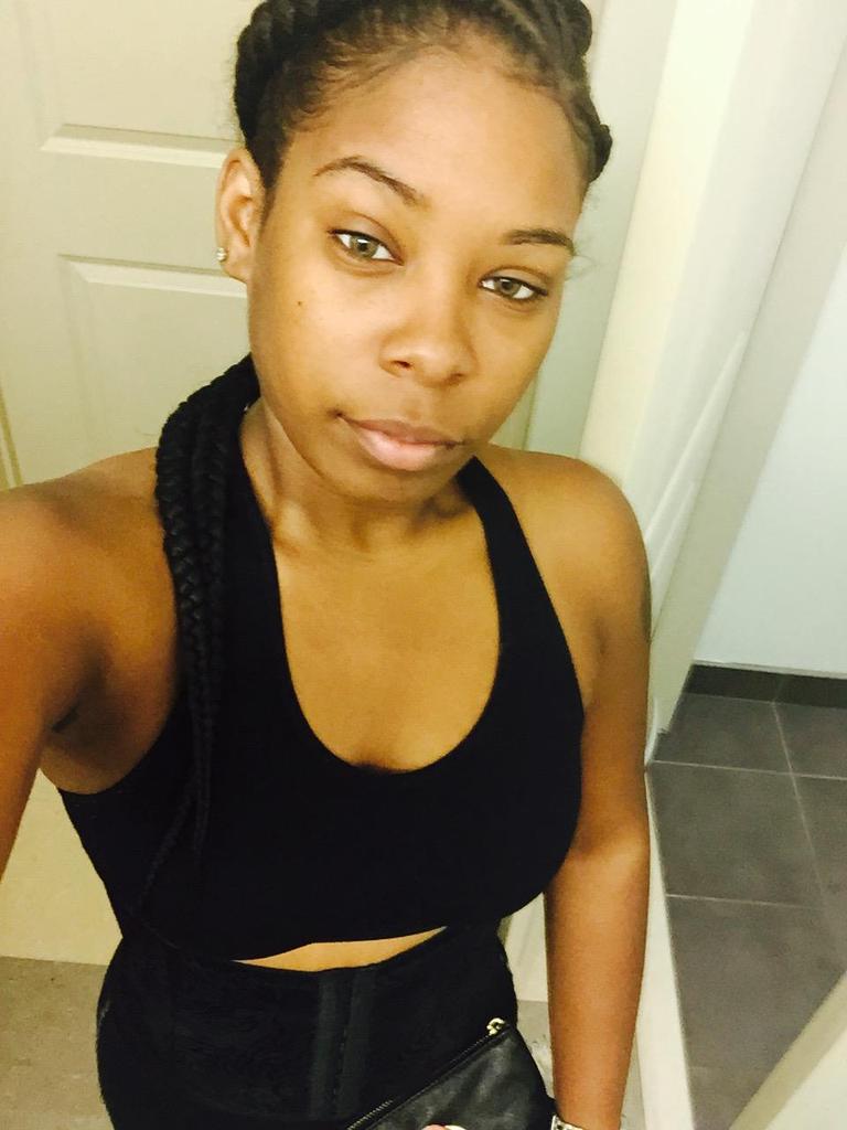 Streamoffers's tweet image. My daughter is a beast when it comes to working out!!@_LoudOnly  #Shefine #Fitness4Her #radioshows #Radiohost