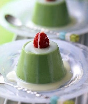 @Sato_Rika_Kyoto <a href="/AsariTasha/">Tasha T'Sari</a> <a href="/MalaiSasithorn/">Malai Sasithorn</a> <a href="/Syreen_Kyoto/">Syreen Aurelius</a> @Foxx_Kira2 Ooh, looks great. *Smiles as I get some food*