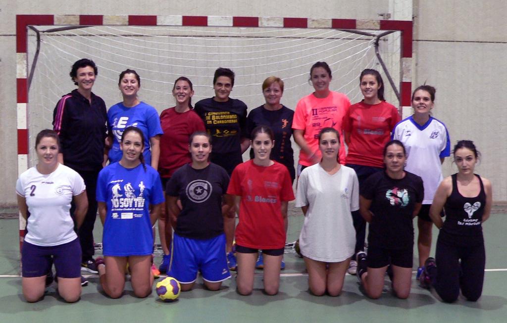 Un equipo se mide por su calidad humana y en este hay muchisima. Damos la bienvenida al Equipo Senior Femenino.