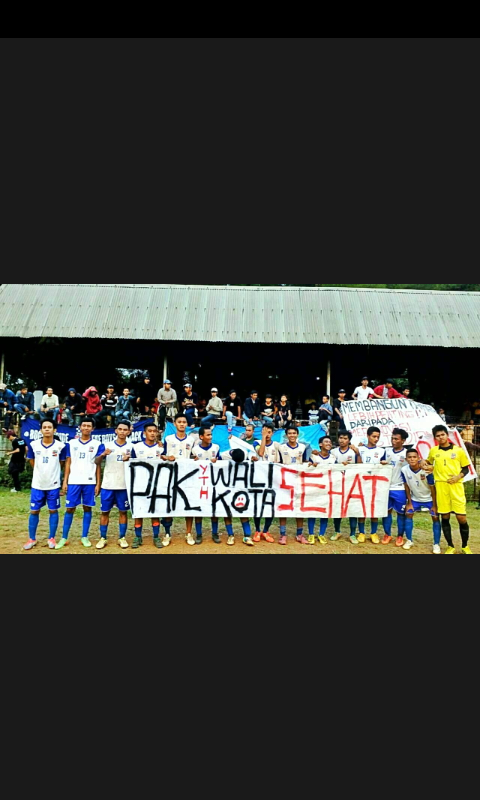 dennisRvD's tweet photo. Terimakasih banyak dukungan nya :)@PSB_Bogor @LASKARPAKUAN_  @BaladPSB @BB_Troopers https://t.co/dXPfXkmic9