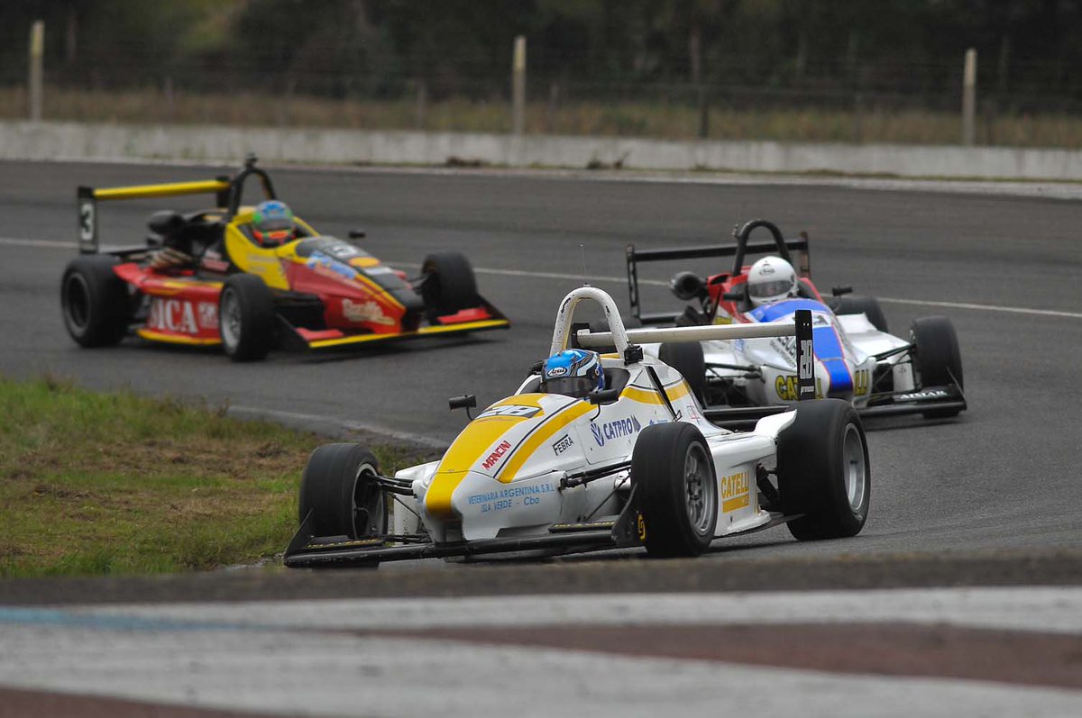 fr_pluscba's tweet photo. #FormulaPlus | 2 Debuts y 4 Retornos entre los 26 Inscriptos junto a TC2000 - https://t.co/Ck8345LkaO @FRADCBA https://t.co/d1TgQYE0BR