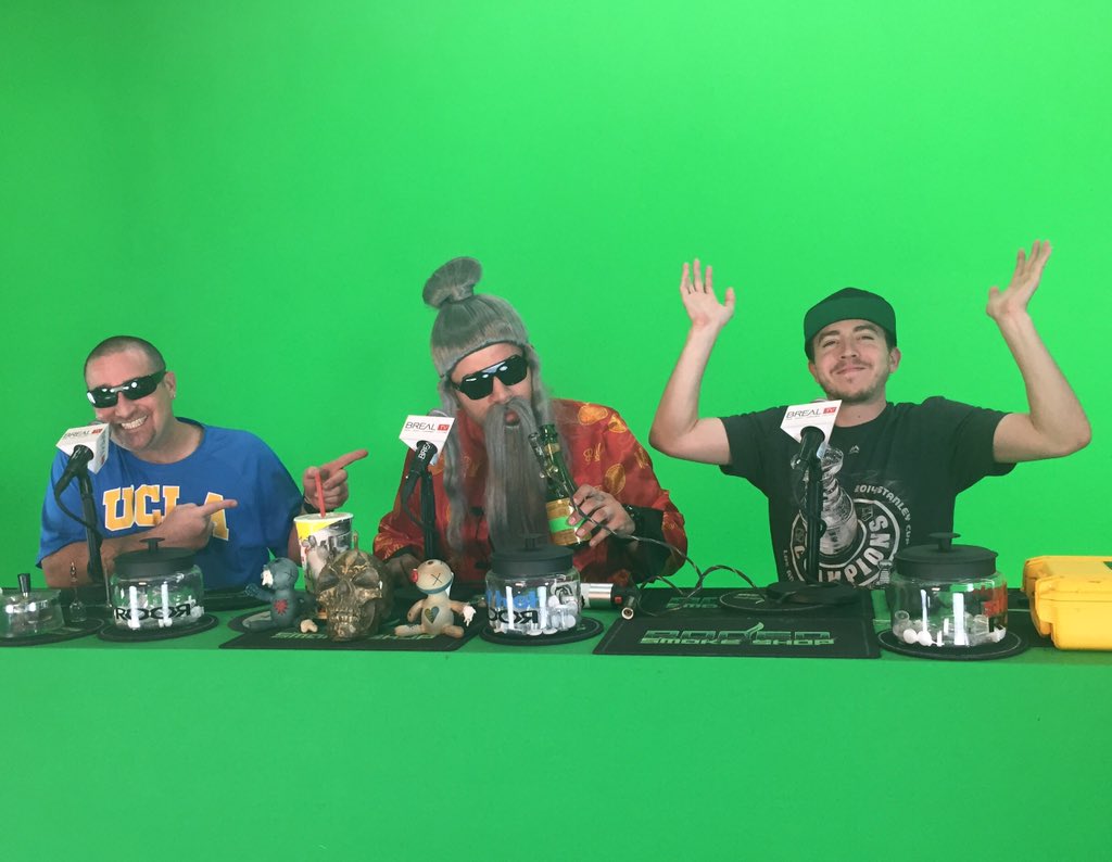 brealtv's tweet photo. NOW LIVE #drgreenthumbshow w #Staleblazer #Ezone #Sheiky WATCH https://t.co/ItauqHHxKm | #rodeosmokeshop https://t.co/MjKYoOmUmz