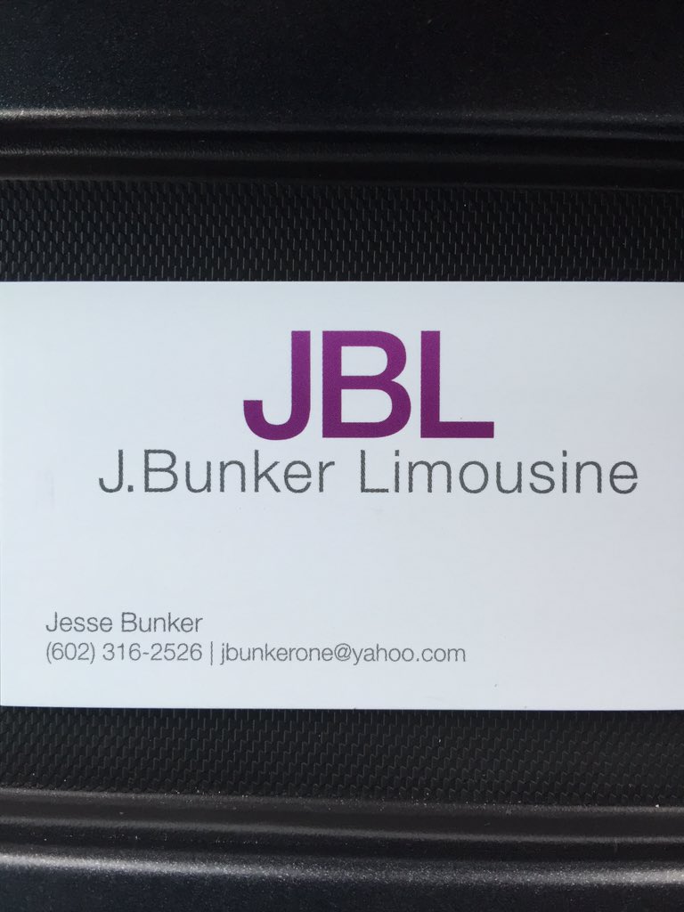 jessebunker1's tweet photo. Call J.Bunker Limousine when your in Phoenix Arizona and need a ride. https://t.co/Kvkrnn1Pmz
