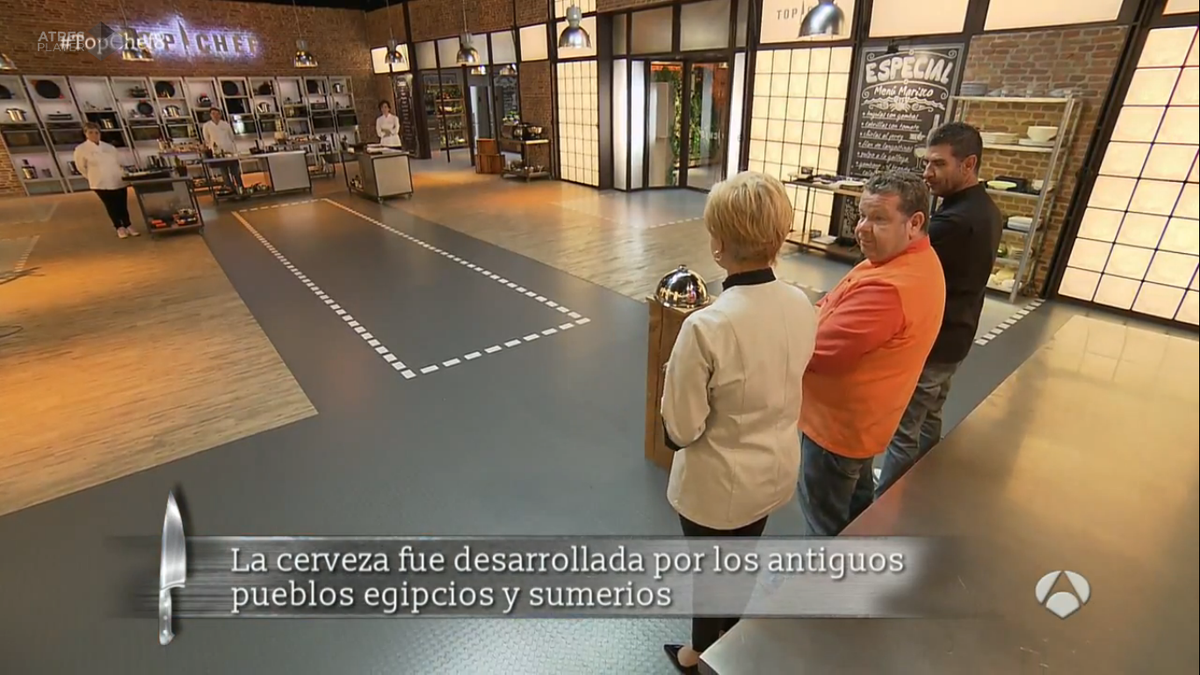TelevisionLV's tweet photo. ¡Conoce el séptimo expulsado de #TopChef8! Oriol ha conseguido la inmunidad https://t.co/8WNpWH82gC #topchef2015 https://t.co/dEMXLjfmeH
