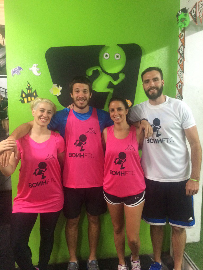 bonhftc's tweet photo. Orgullosos de nuestras #runners #TCSNYCMarathon #bonhcorre @MatiVozzi @Sabinalopez20 #Rocio https://t.co/R3N4eCizCy