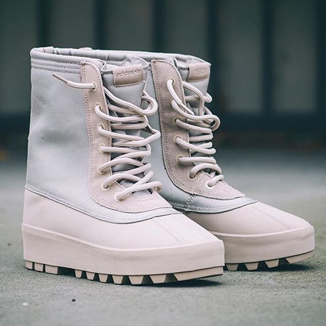 yeezy moon boots