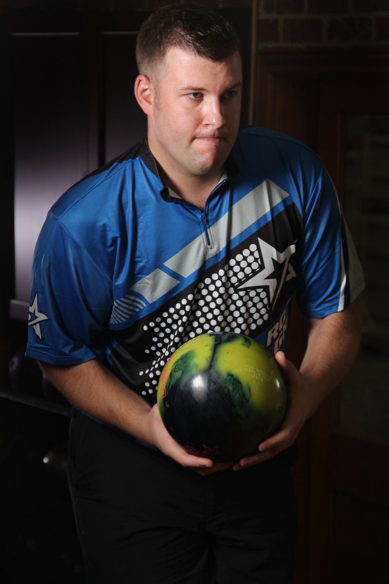 RotoGripBowling's tweet photo. John Szczerbinski is ready to #OwnIt with his Devour. Retweet if you need one. https://t.co/adqQi6ldcm