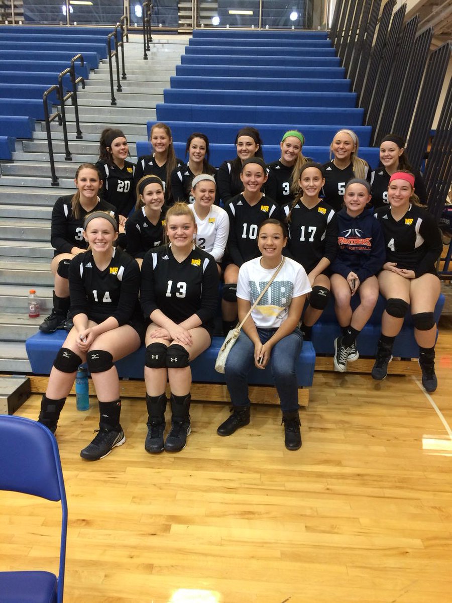 NBHSVolleyball1's tweet photo. Almost game time! #ladyeagles #teamworkmakesthedreamwork #weplaytowin https://t.co/nXoNz39DaU