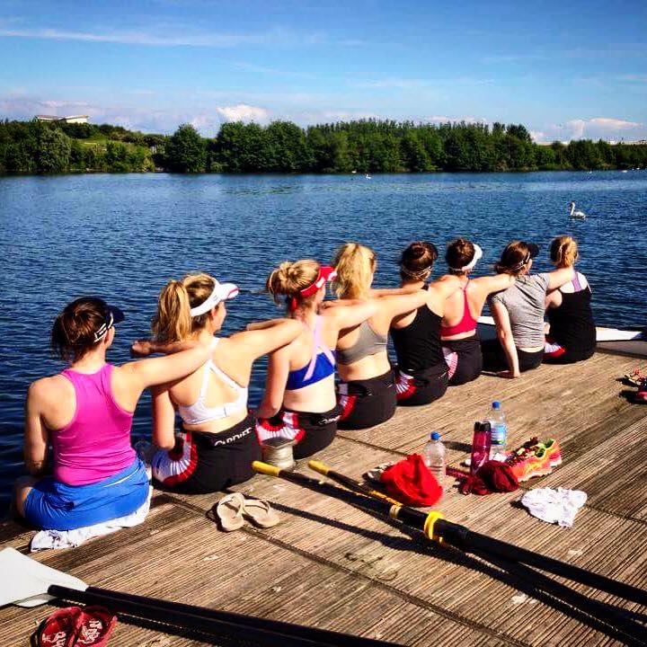 Our 100-strong Women's Squad is looking for their 1st ever women's specific boat #liveyourambition <a href="/LinklatersGrads/">Linklaters Grads</a>