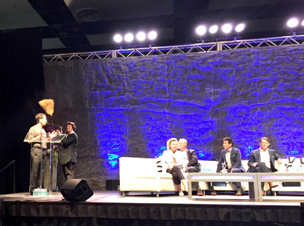 AnneCocquyt's tweet photo. @ADeGheest sweeping last entrepreneur @faircare_io off stage Thank you for a great #HTCONF Congrats @LimelightHealth https://t.co/AEmrI3QrkT