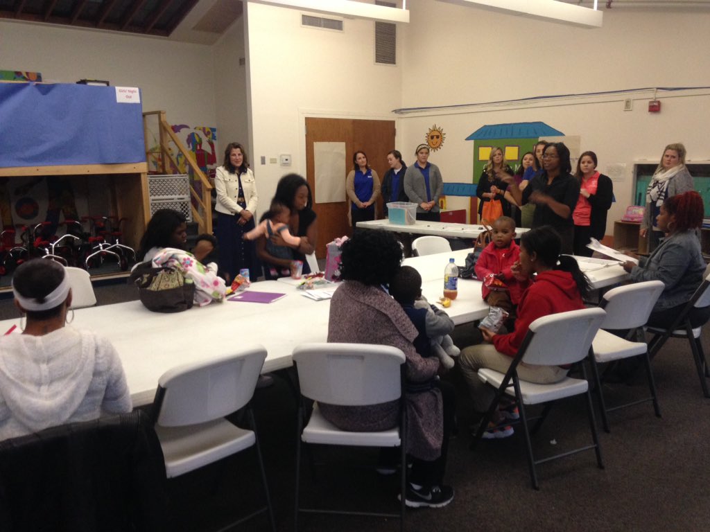 SLU_OSOT's tweet photo. #SLU_OSOT promoted the role of OT in children's developmental screening in the community for #OTGDS15. @promotingot https://t.co/gz79tv8sDh