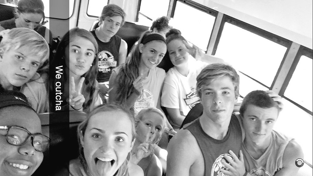 OakHallSpanish's tweet photo. Good luck tomorrow at regionals Swim Team! #OhsSwim https://t.co/3lL5jsY3Bh
