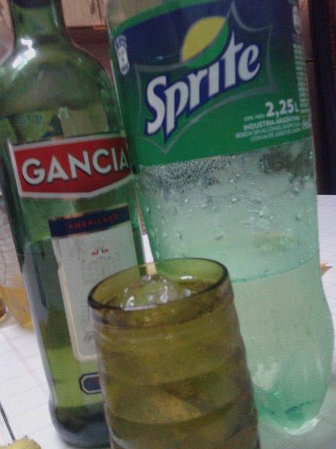 julicaaceres's tweet photo. #miercoles #00:00 #conGene https://t.co/JUjChQzGaK