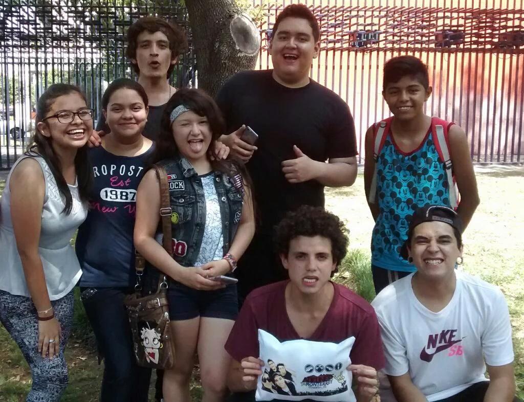 Adeliners_Mty's tweet photo. Todo el #MTYCrew Te desea un Muy Feliz Cumpleaรฑos ยกTe amamos! ๐๐ Queremos pastel:3 @182SM #22SM https://t.co/SagV1AIHzN