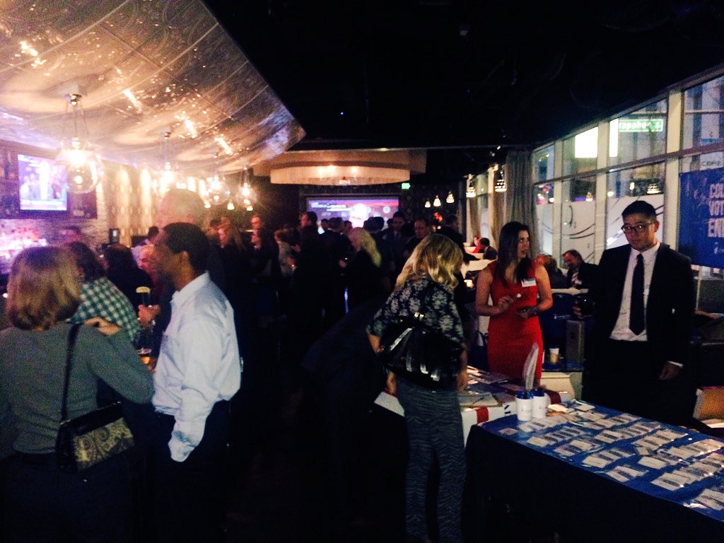We are <a href="/EpernayLounge/">EpernayLounge</a> in Denver with lots of great @EnergyCitizens watching #cnbcgopdebate!! #Vote4Energy #copolitcs