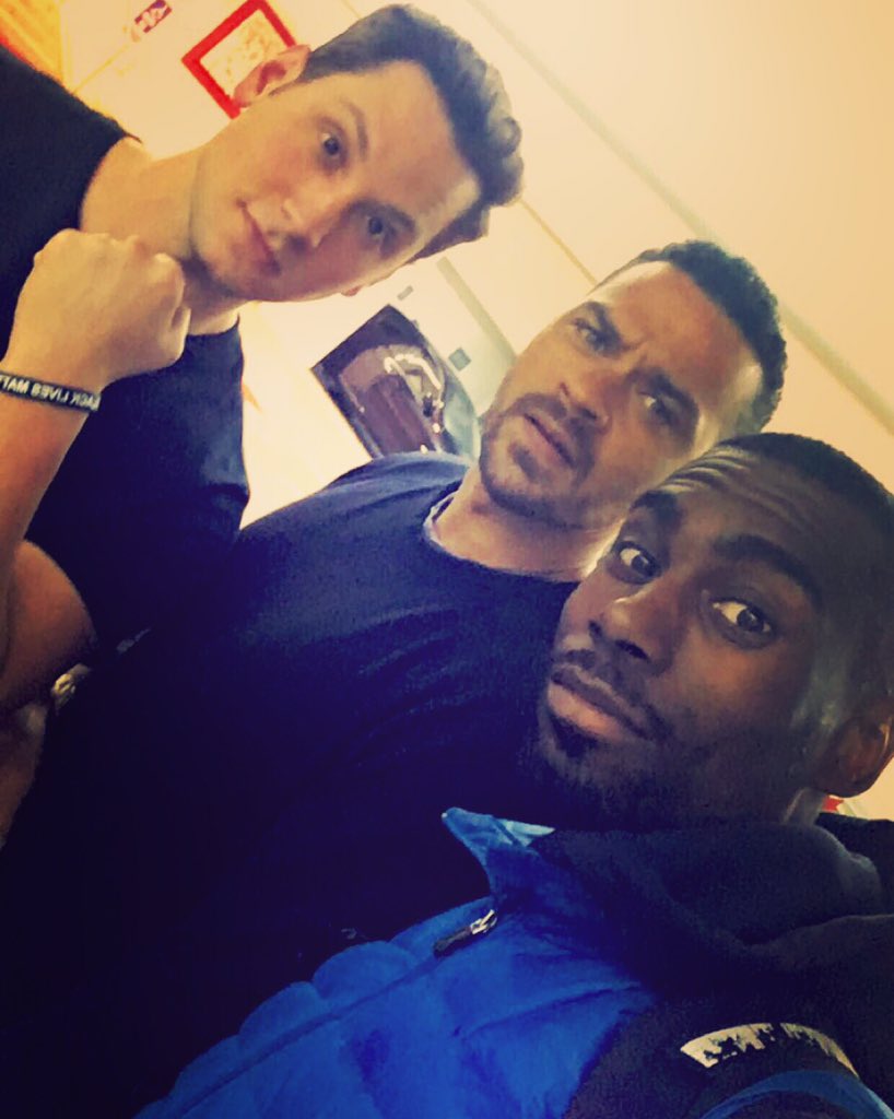 MattMcGorry's tweet photo. An honor. Talking about things that matter. #blacklivesmatter @iJesseWilliams @deray https://t.co/bHsR2gROsN