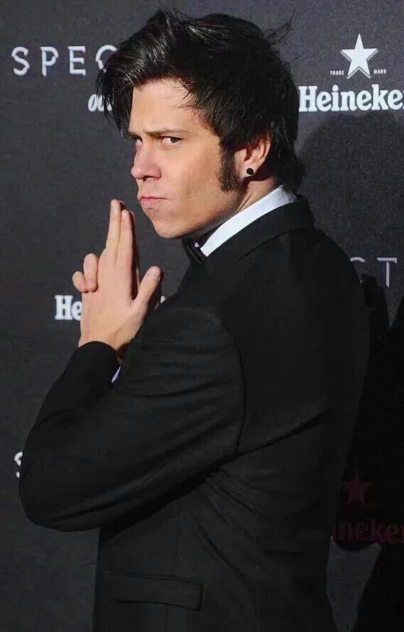 Rubiu5's tweet photo. Melofo #SPECTRE https://t.co/STXGHEzrYg