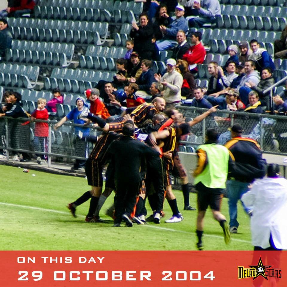 NE_MetroStars's tweet photo. ON THIS DAY | Our FIRST League Champions! Over 8,000 people at Hindmarsh Stadium,we defeated Adelaide Olympic 2-1 https://t.co/K8HaznRyQY