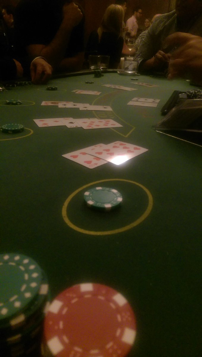 Gotta split tens #yelloclassic