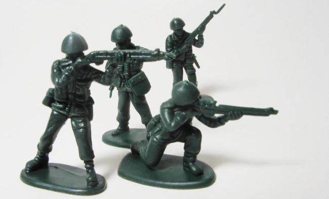 RiochtNaSaor's tweet photo. what #endakenny keeps in his desk drawer 
#armygate https://t.co/3p3YWbFOK5