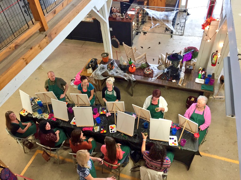 KeyCityAntiques's tweet photo. Key City had an awesome time tonight during Paint Night! 🍷🖌 Thanks to all who came! https://t.co/jEhSgmQwi8