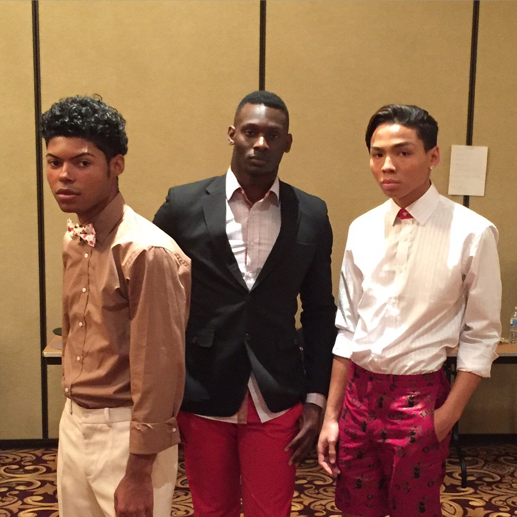 ronunstoppablee's tweet image. Midwest Fashion Week 2015 
#LModelz #MaleModel #BlackModelsMatter