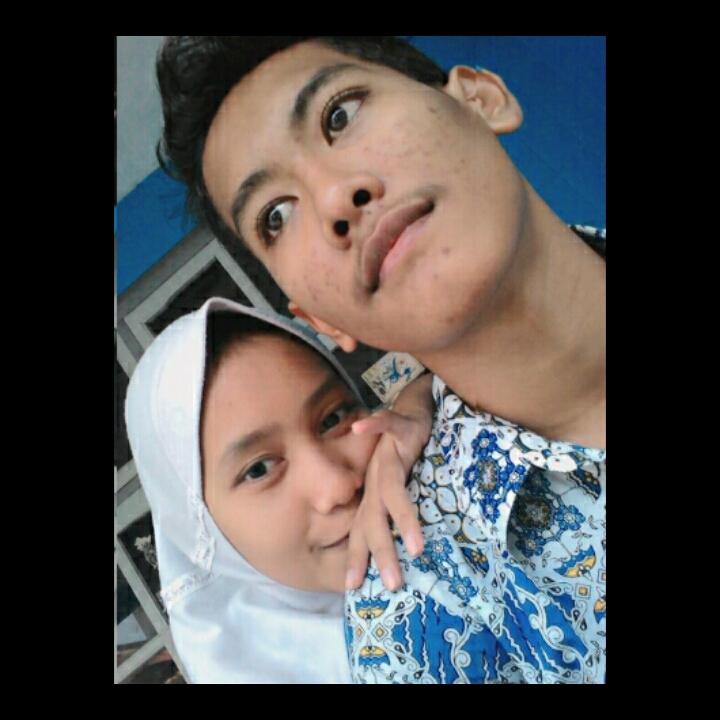 ElsaPrmysl's tweet photo. 💏💑💋💘💞 https://t.co/BgloYyBtJJ