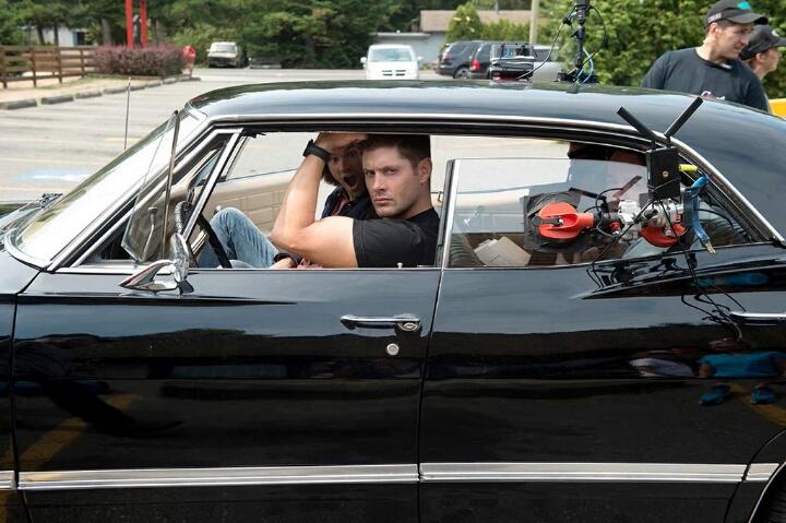 Ayakamoly44's tweet photo. #SPNFamily😍wow @JensenAckles @cw_spn #SPN #SNP11 #Supernatural 😚😙😘byba❤ https://t.co/A3ulpeuYlN