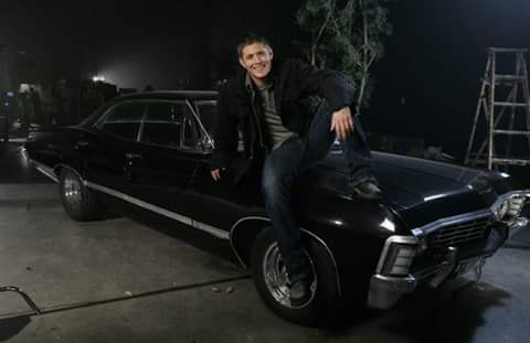 Ayakamoly44's tweet photo. #SPNFamily😍wow @JensenAckles @cw_spn #SPN #SNP11 #Supernatural 😚😙😘byba❤ https://t.co/A3ulpeuYlN