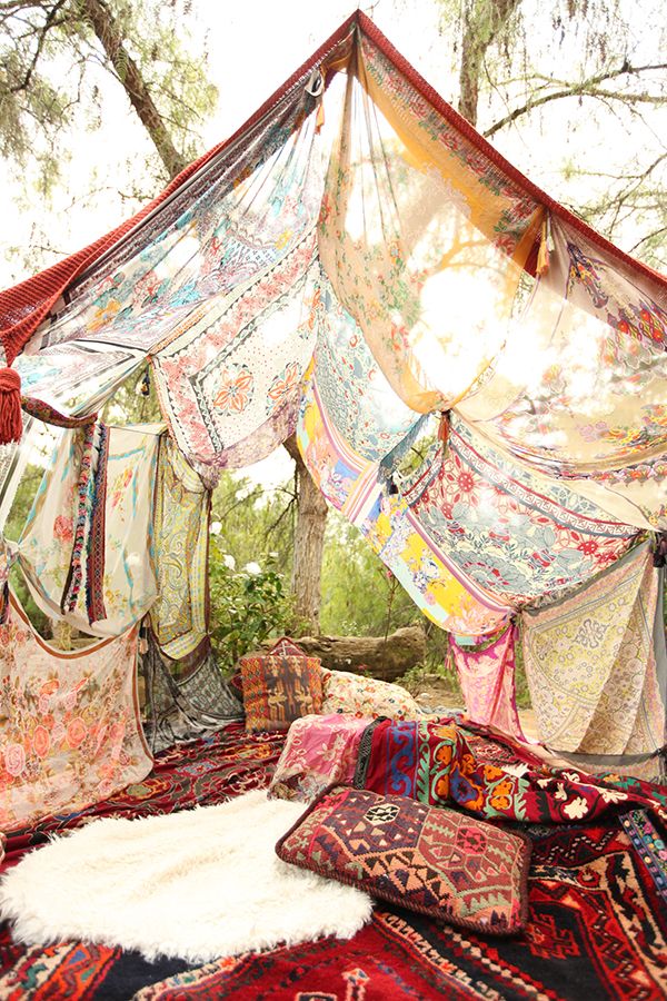 KaliceVE's tweet photo. El sueño de toda chica con espíritu bohemio: naturaleza y confort https://t.co/vK441PYRlQ